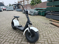 E-scooter - afbeelding 10 van  13