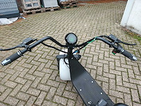E-scooter - afbeelding 4 van  13