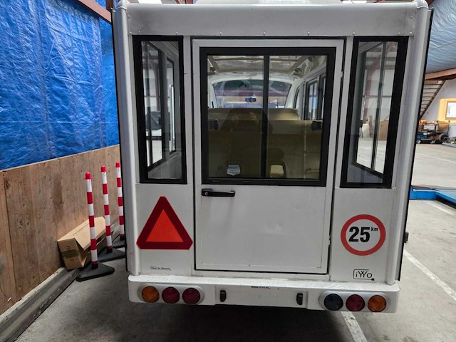 E-shuttlebus - afbeelding 2 van  9