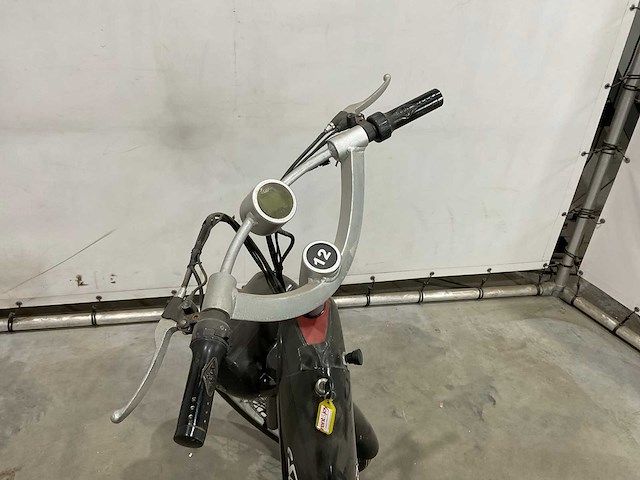E-solex - snorfiets - es - e-scooter - afbeelding 8 van  10