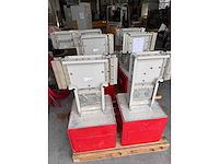 Eae busbar low voltage energy distribution system - various energy - 2005 - afbeelding 2 van  10