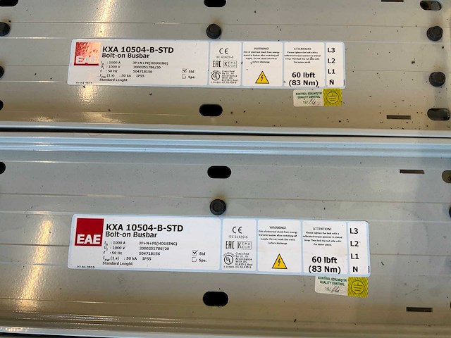 Eae kxa 10504-b-std bolt-on-busbar ca. 93 m1 1000a aluminium busbar systeem met eae 4051 syk distributeur - reeds gedemonteerd - afbeelding 3 van  15