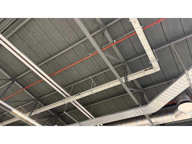 Eae kxa 10504-b-std bolt-on-busbar ca. 93 m1 1000a aluminium busbar systeem met eae 4051 syk distributeur - reeds gedemonteerd - afbeelding 16 van  16