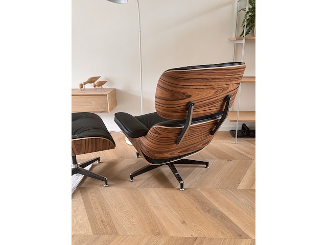 Eames lounge chair met ottoman in palissander en echt zwart leer replica, palissander / zwart - afbeelding 6 van  11