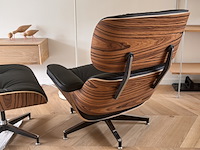 Eames lounge chair met ottoman in palissander en echt zwart leer replica, palissander / zwart - afbeelding 6 van  11