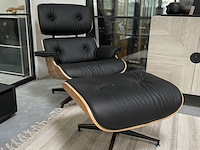 Eames lounge chair met ottoman in walnoot en echt leer, replica, walnoot / zwart leer