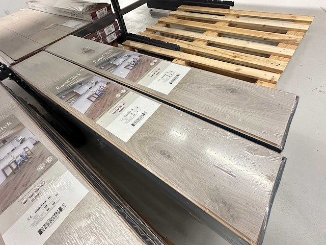 Easy click - laminaatvloer 13 m2 - afbeelding 2 van  4