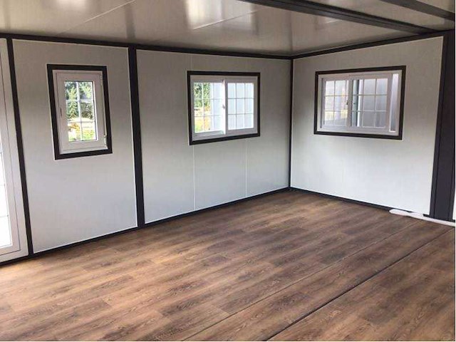 Easy-going - 0207 - tiny house / atelier / tuinkantoor - afbeelding 26 van  33