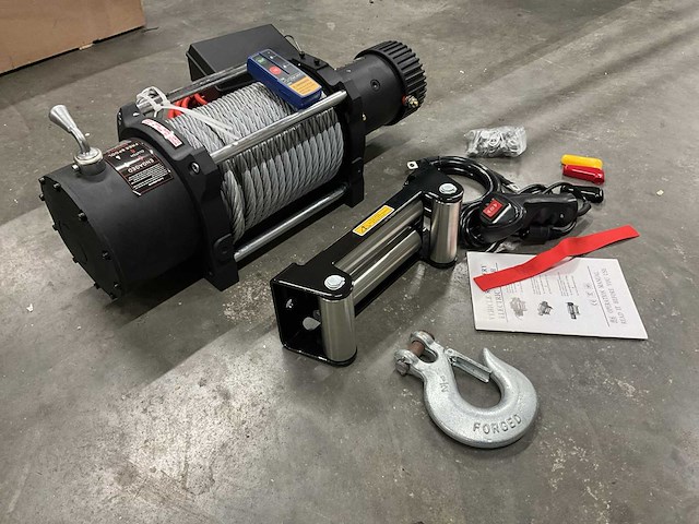 Easy-going - 20000 lb / 9 ton bumperlier - 12 volt - kabellier - afbeelding 10 van  24