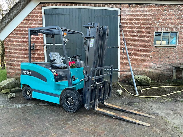 Easy-going - 3 ton - cpd-30 - vorkheftruck - 2024 - afbeelding 37 van  39