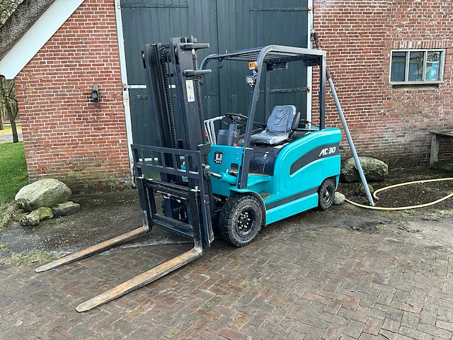 Easy-going - 3 ton - cpd-30 - vorkheftruck - 2024 - afbeelding 34 van  39