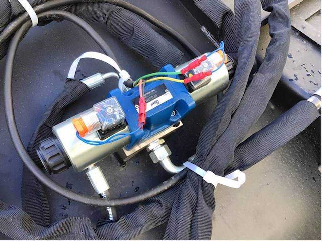 Easy-going - betonmenger - betonmixer voor schranklader / skidsteer - 2025 - afbeelding 6 van  32