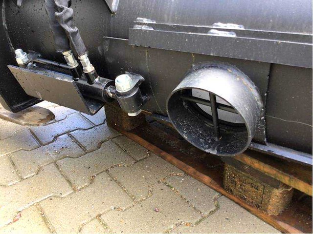 Easy-going - betonmenger - betonmixer voor schranklader / skidsteer - 2026 - afbeelding 20 van  32
