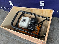 Easy-going - ct120 - trilplaat - 2025 - afbeelding 7 van  16