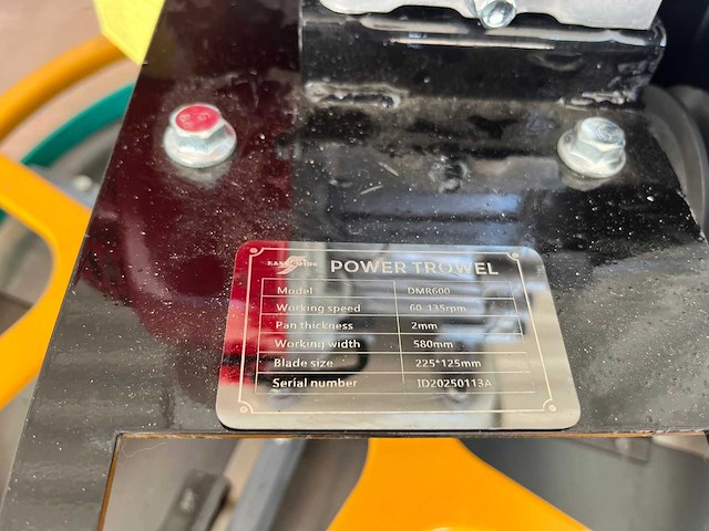 Easy-going - dmr600 - honda 4,8 pk - power trowel / kanten vlinder machine - 2026 - afbeelding 6 van  12