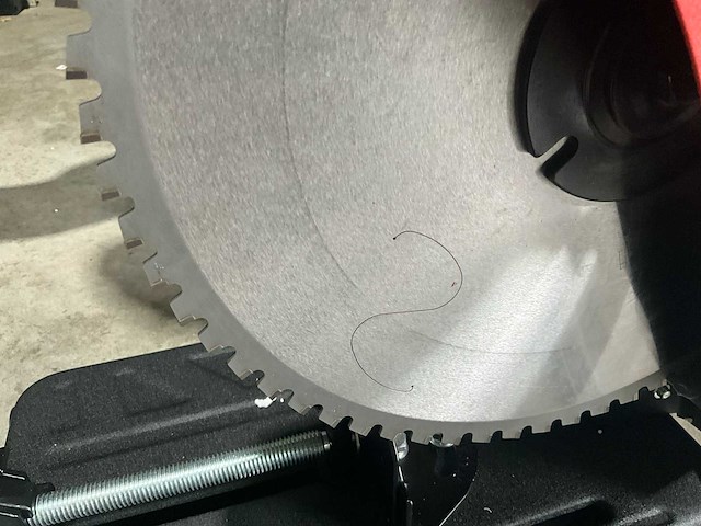 Easy-going - fa355 - metaal in / afkortzaag- 2025 - afbeelding 22 van  34