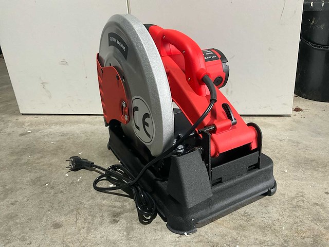 Easy-going - fa355 - metaal in / afkortzaag- 2025 - afbeelding 15 van  34