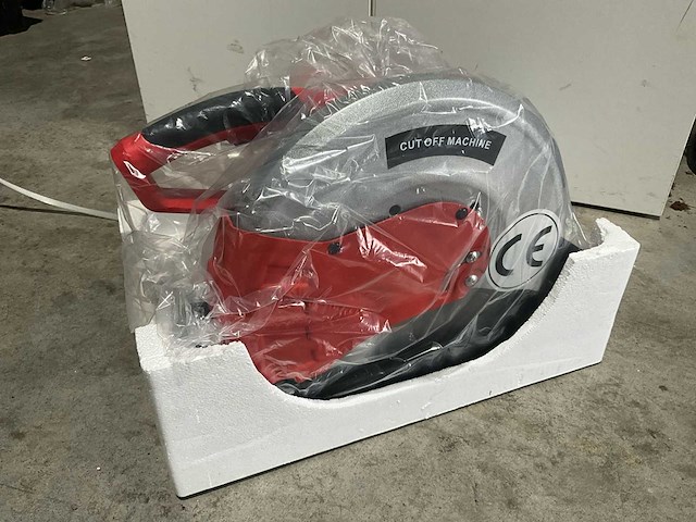 Easy-going - fa355 - metaal in / afkortzaag- 2025 - afbeelding 13 van  33