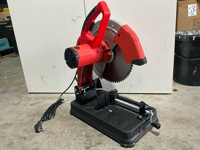 Easy-going - fa355 - metaal in / afkortzaag- 2025 - afbeelding 31 van  33