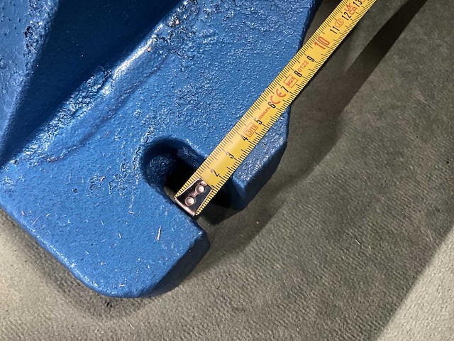 Easy-going - gietijzeren aambeeld - enkele hoorn - type 400 lbs - afbeelding 3 van  20