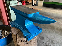 Easy-going - gietijzeren aambeeld - enkele hoorn - type 400 lbs - afbeelding 2 van  26