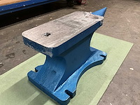 Easy-going - gietijzeren aambeeld - enkele hoorn - type 400 lbs - afbeelding 9 van  26