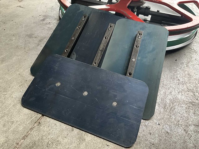 Easy-going - mangaanstaal / mgj800 - afwerkbladen vlinder- trowelmachine - 2025 (4x) - afbeelding 2 van  7