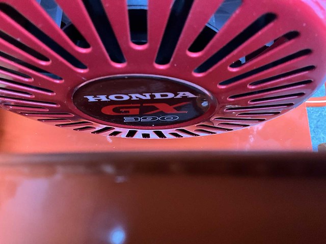 Easy-going - rc18 / q500a - honda x390 (11,7 pk) - beton- asfalt zaagmachine - 2025 - afbeelding 6 van  14