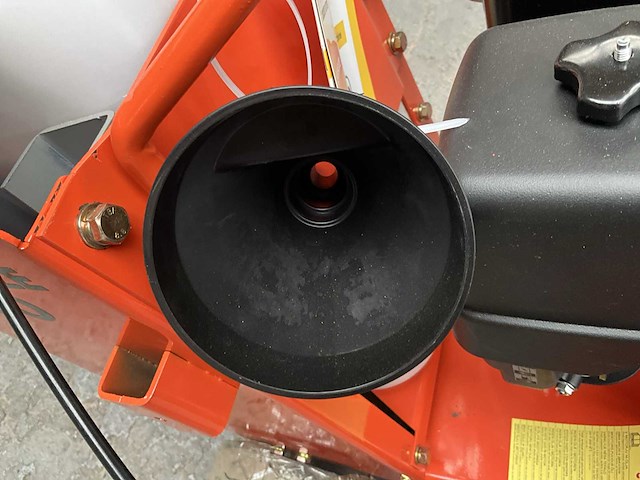 Easy-going - rc18 / q500a - honda x390 (11,7 pk) - beton- asfalt zaagmachine -2025 - afbeelding 7 van  19