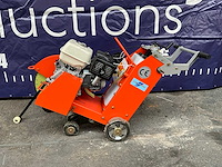 Easy-going - rc18 / q500a -honda x390 (11,7 pk) - beton- asfalt zaagmachine -2025 - afbeelding 16 van  20