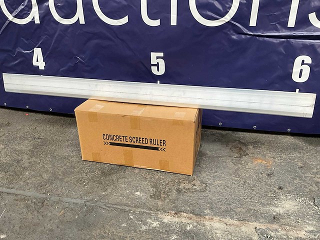 Easy-going - zpc-25b - beton afwerkspaan / trilbalk screed ruler - 2024 - afbeelding 4 van  10