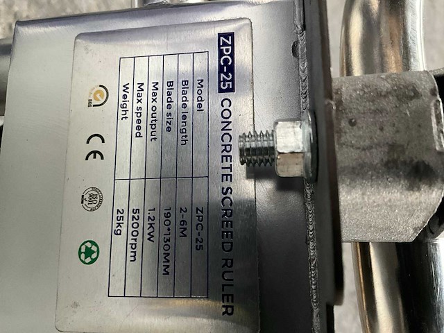 Easy-going - zpc-25b - beton afwerkspaan / trilbalk screed ruler - 2024 - afbeelding 13 van  13