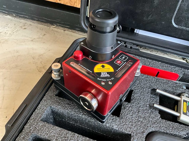 Easy-laser e-915 flensvlakheid meetinstrument - afbeelding 8 van  13