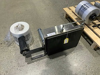 Easypack airspeed edge bubbeltjesfolie dozenopvulmachine - afbeelding 3 van  3