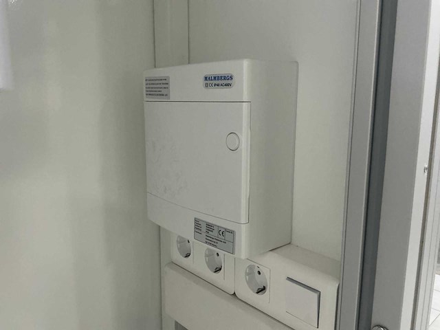 Easywagon sanitairunit - afbeelding 16 van  28