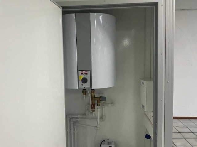 Easywagon sanitairunit - afbeelding 13 van  28