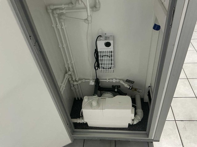 Easywagon sanitairunit - afbeelding 14 van  28