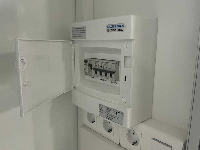 Easywagon sanitairunit - afbeelding 17 van  28