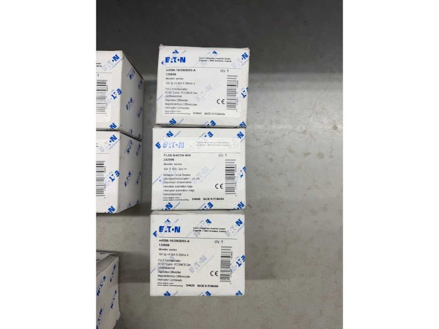 Eaton - mrb6-16/3n/b/01-a 120654, faz-c50/3n 278980, pls6-b40/3n-nw 242996, mrb6-16/3n/b/03-a 120656, mrb6-10/3n/c/003-a 120658 - aardlekautomaat, installatieautomaat (8x) - afbeelding 2 van  6