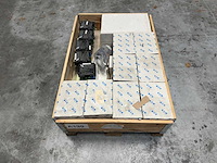 Eaton - partij schakelmateriaal + voedingen/transformatoren - afbeelding 6 van  7