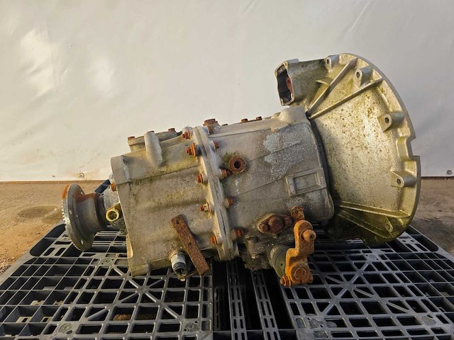 Eaton - renault - versnellingsbak - afbeelding 1 van  2