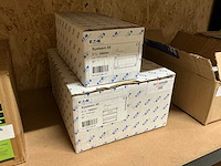 Eaton 1966001/1966004 groepenkast (2x) - afbeelding 1 van  3