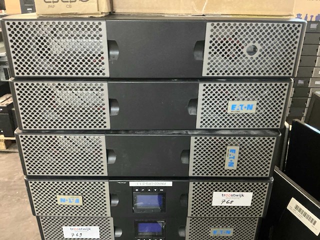 Eaton 9px 3000i rt2u ups - afbeelding 1 van  2