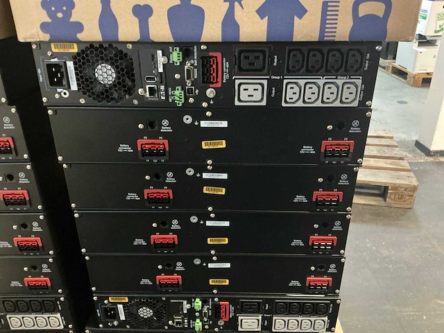 Eaton 9px3000irt2u combo 2 ups - afbeelding 3 van  6