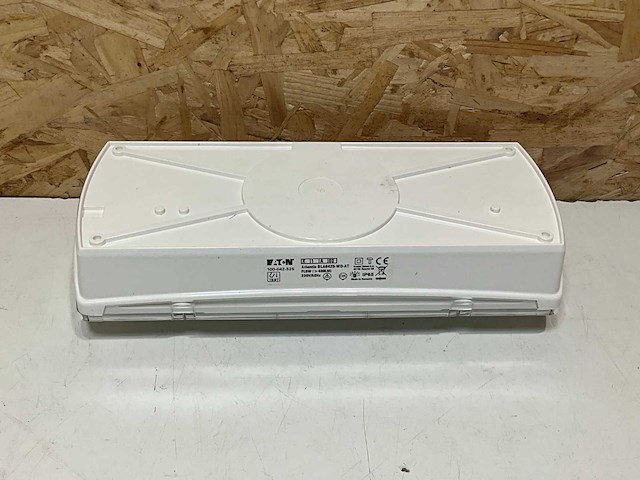 Eaton atlantic noodverlichtingsarmatuur - afbeelding 2 van  3
