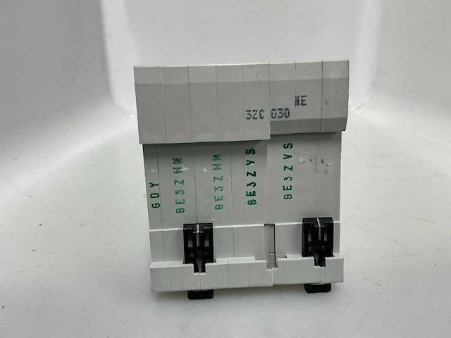 Eaton c32 3p+n aardlekautomaat (15x) - afbeelding 5 van  8