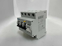 Eaton c32 3p+n aardlekautomaat (15x) - afbeelding 1 van  8