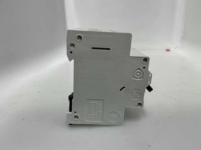 Eaton c32 3p+n aardlekautomaat (15x) - afbeelding 4 van  8