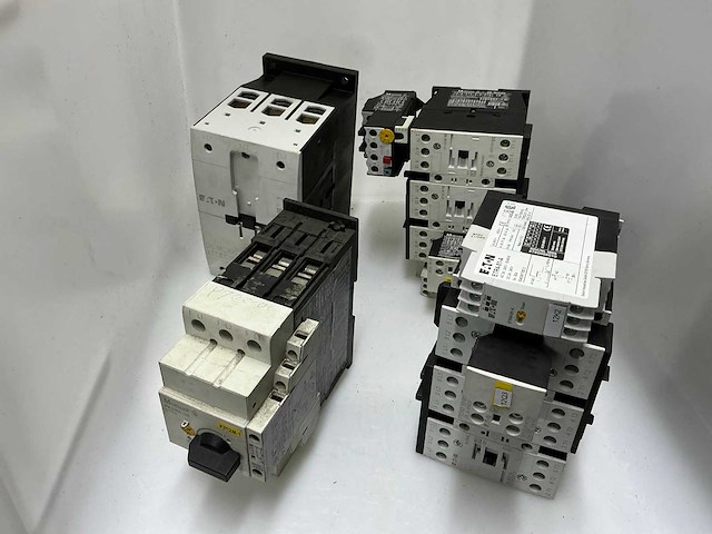Eaton divers schakelmateriaal - afbeelding 2 van  9