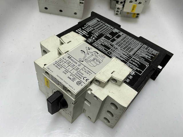 Eaton divers schakelmateriaal - afbeelding 5 van  9